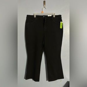 Style & Co Plus Straight Crop Black Denim